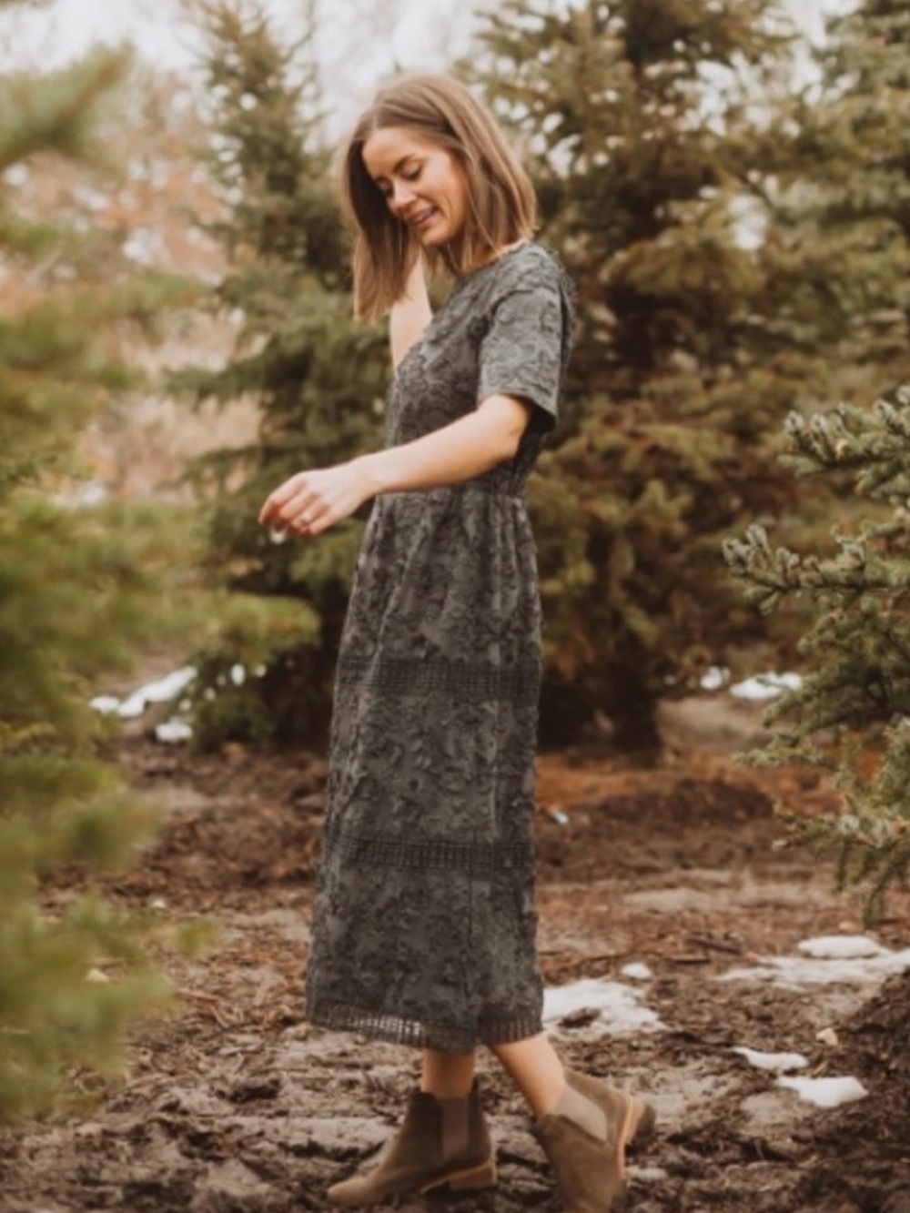 Piper & Scoot The Ultimate Lace Dress in gray. Size: Medium. NWT!